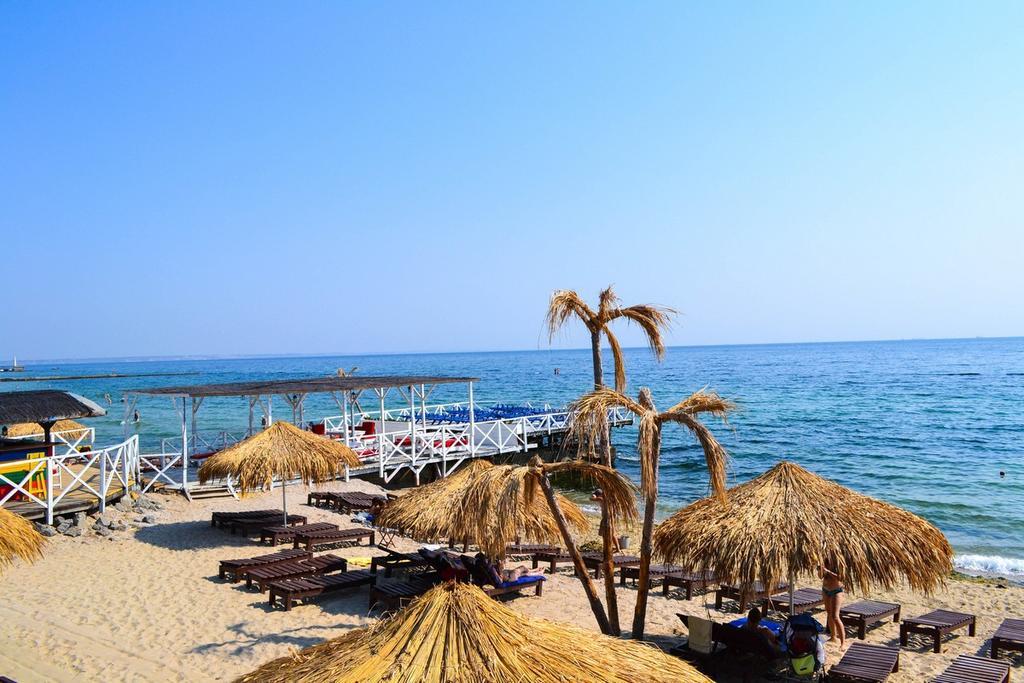 Pleasure Apartment Near Center Of Odessa Dış mekan fotoğraf